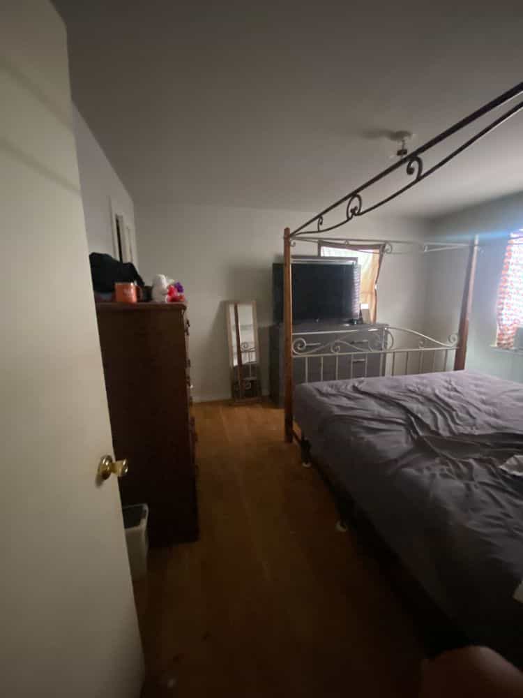Picture of undefined, number 18