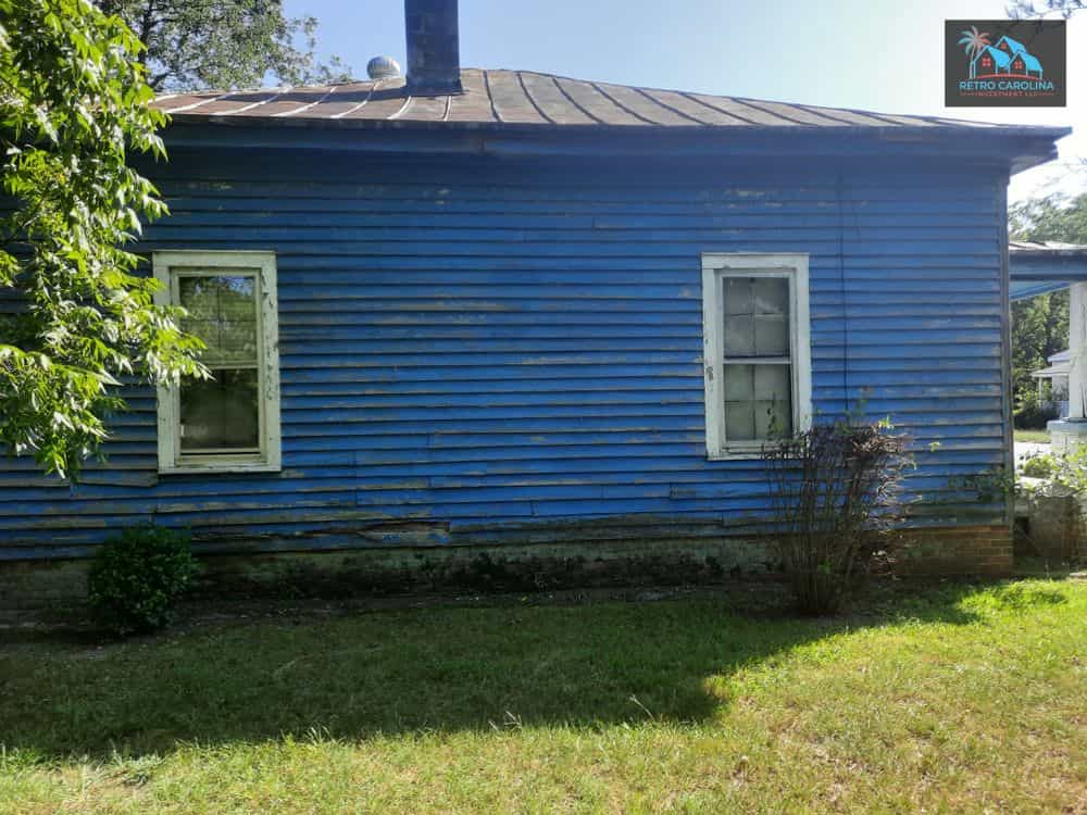 Picture of undefined, number 2