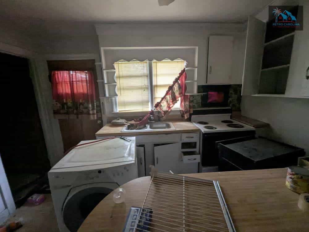 Picture of undefined, number 3