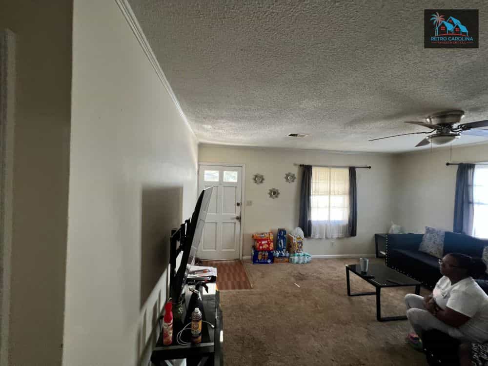 Picture of undefined, number 3