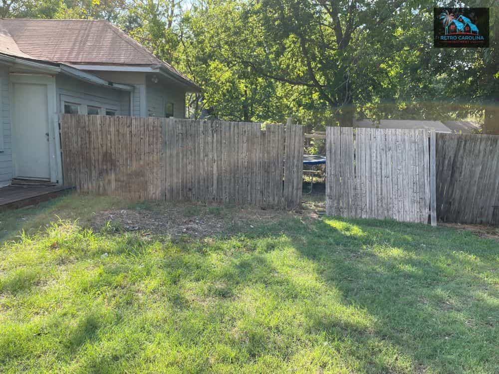 Picture of undefined, number 3