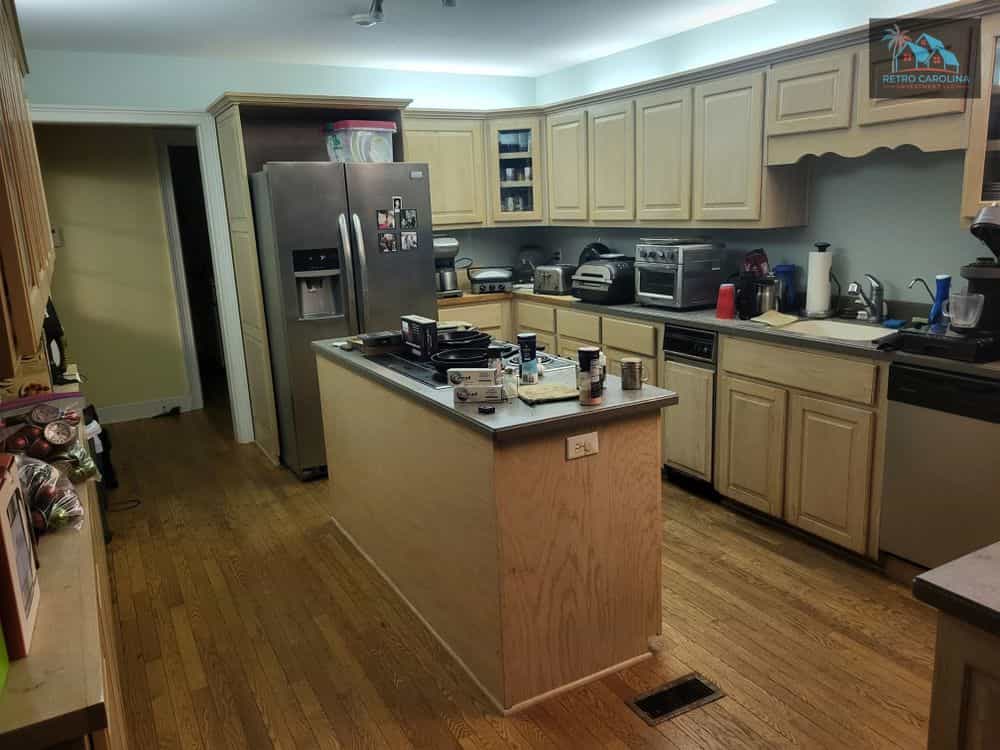 Picture of undefined, number 3