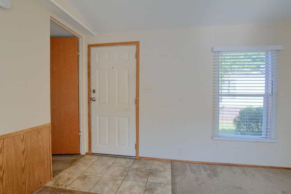 Picture of undefined, number 3