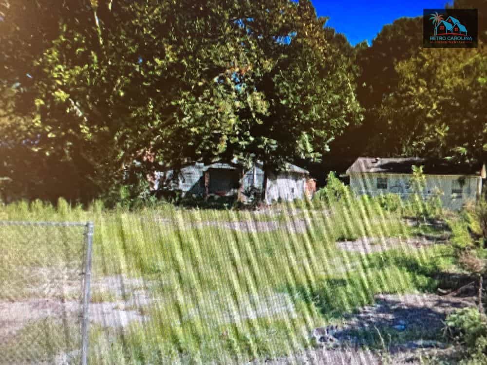 Picture of undefined, number 3