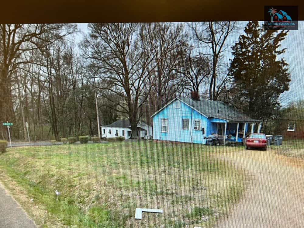 Picture of undefined, number 3