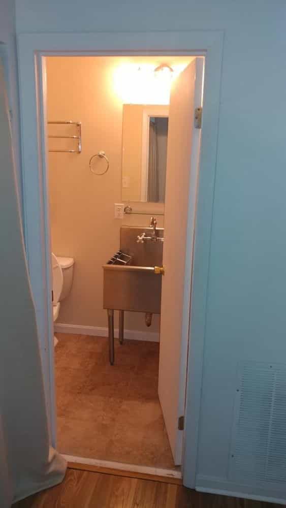 Picture of undefined, number 8