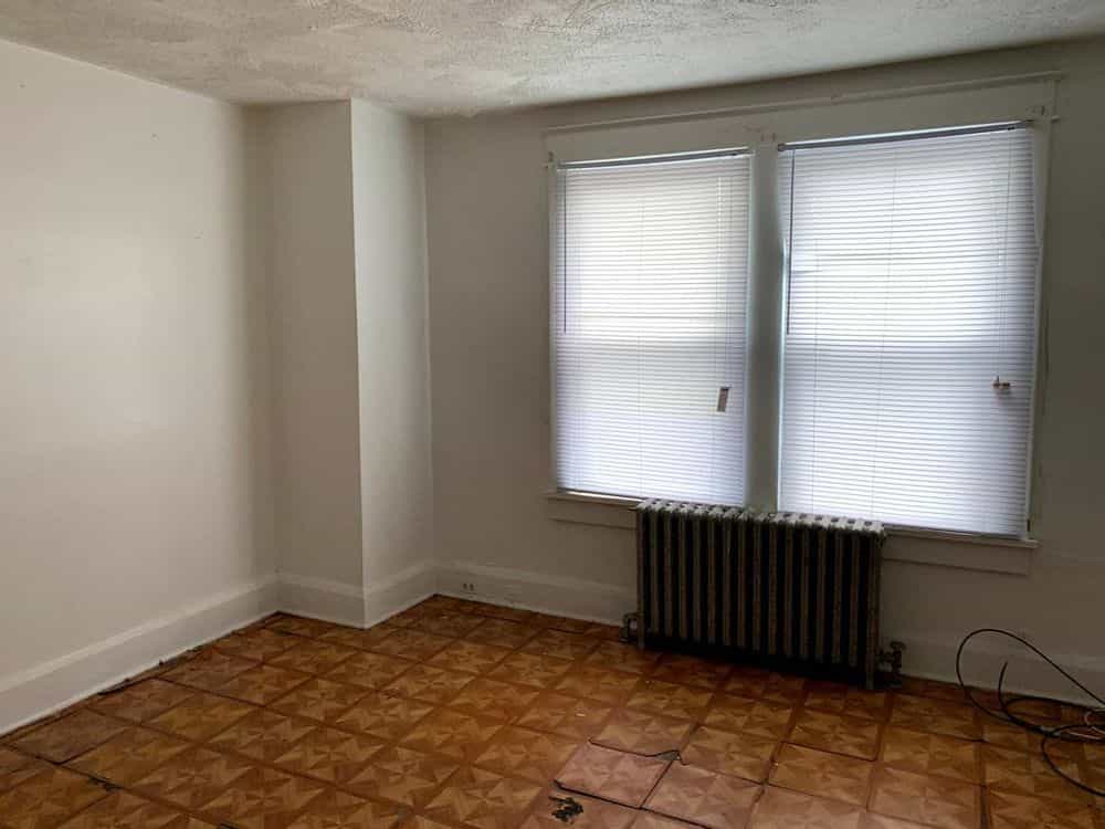 Picture of undefined, number 8