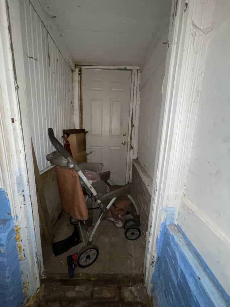 Picture of undefined, number 2