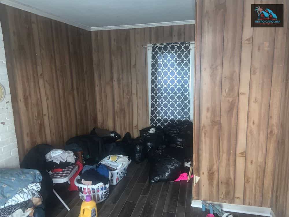 Picture of undefined, number 4