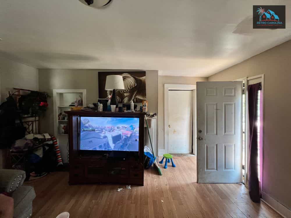 Picture of undefined, number 4