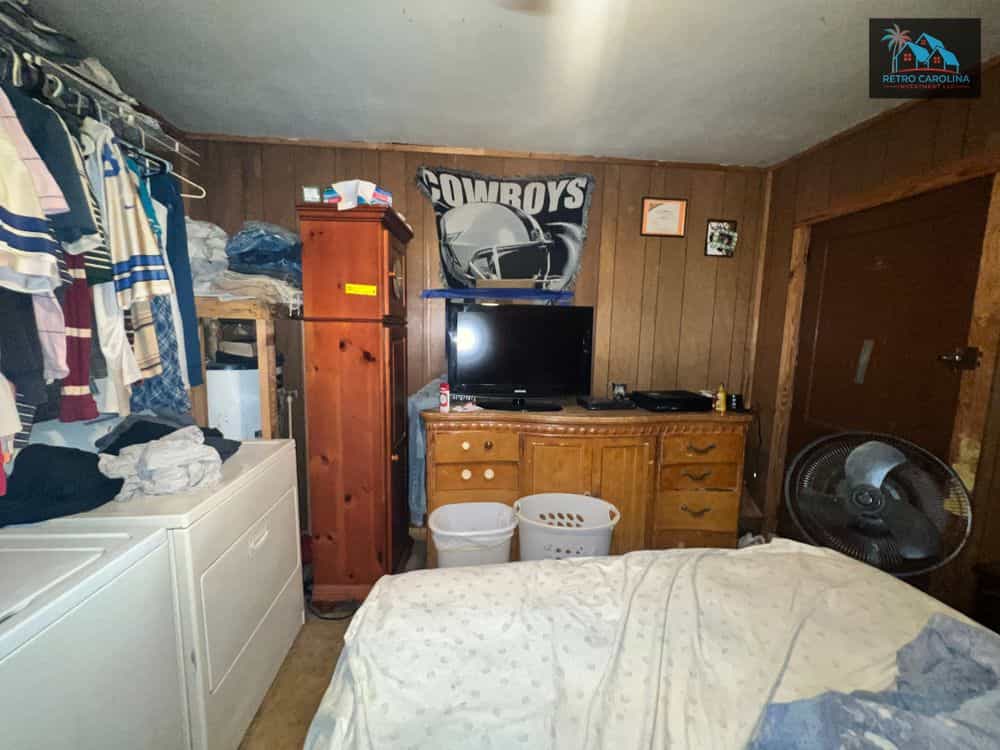 Picture of undefined, number 4