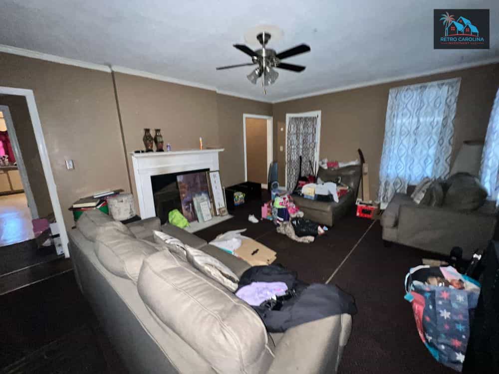 Picture of undefined, number 4