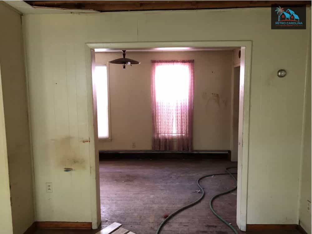 Picture of undefined, number 4