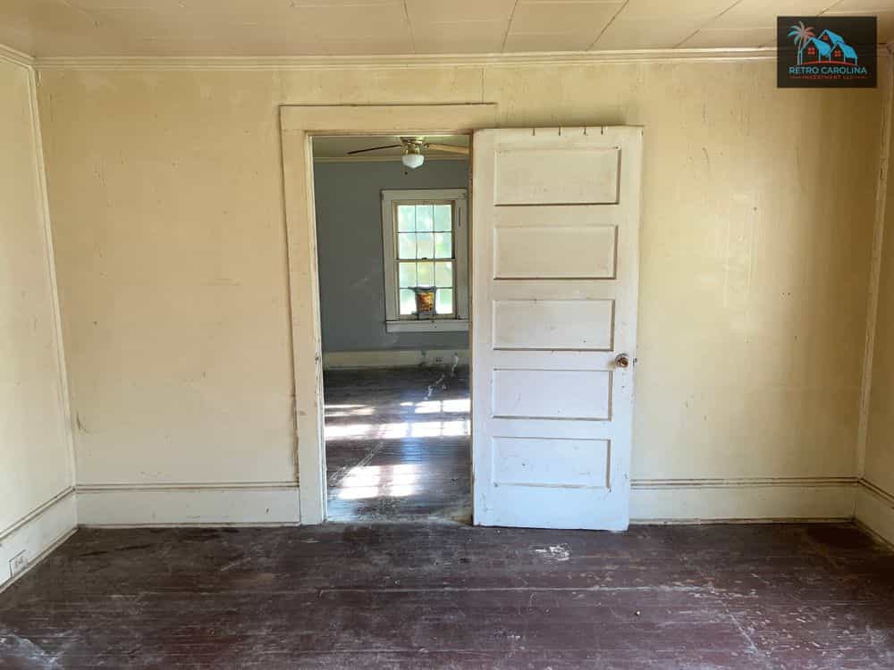 Picture of undefined, number 5