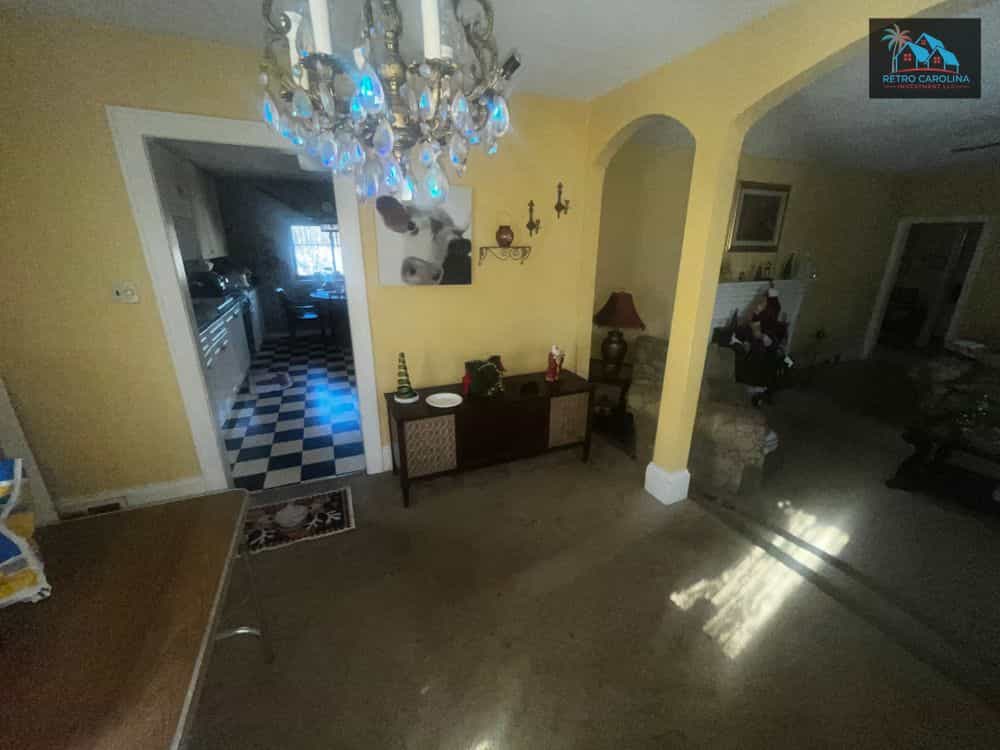 Picture of undefined, number 5