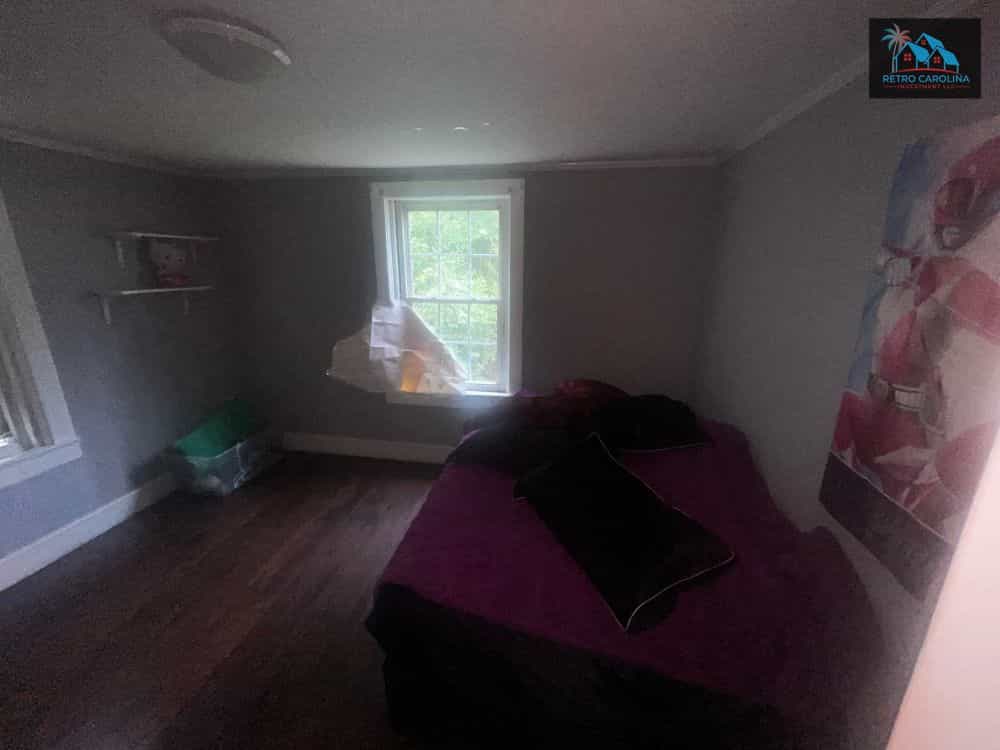 Picture of undefined, number 5