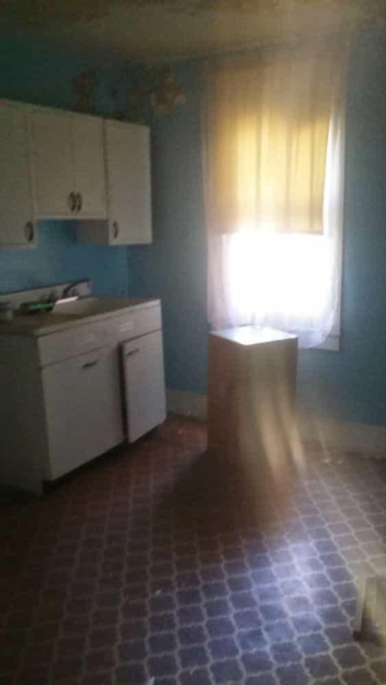 Picture of undefined, number 17