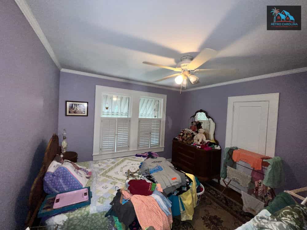 Picture of undefined, number 6
