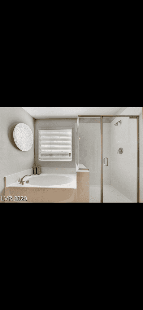 Picture of undefined, number 19