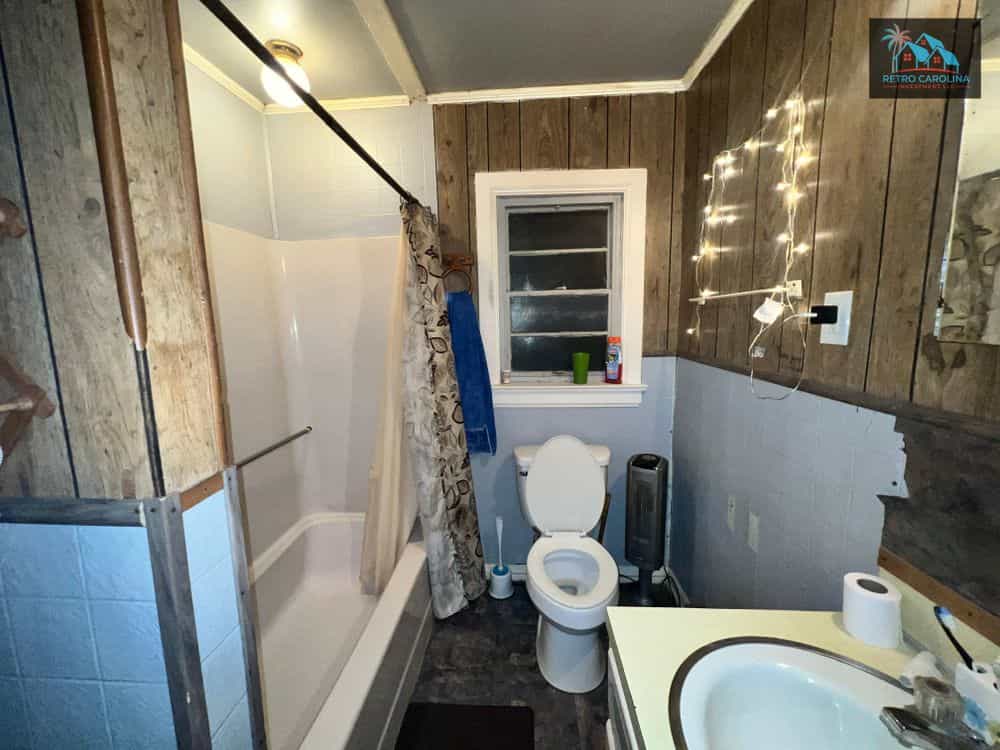 Picture of undefined, number 6