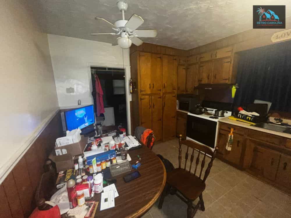Picture of undefined, number 7