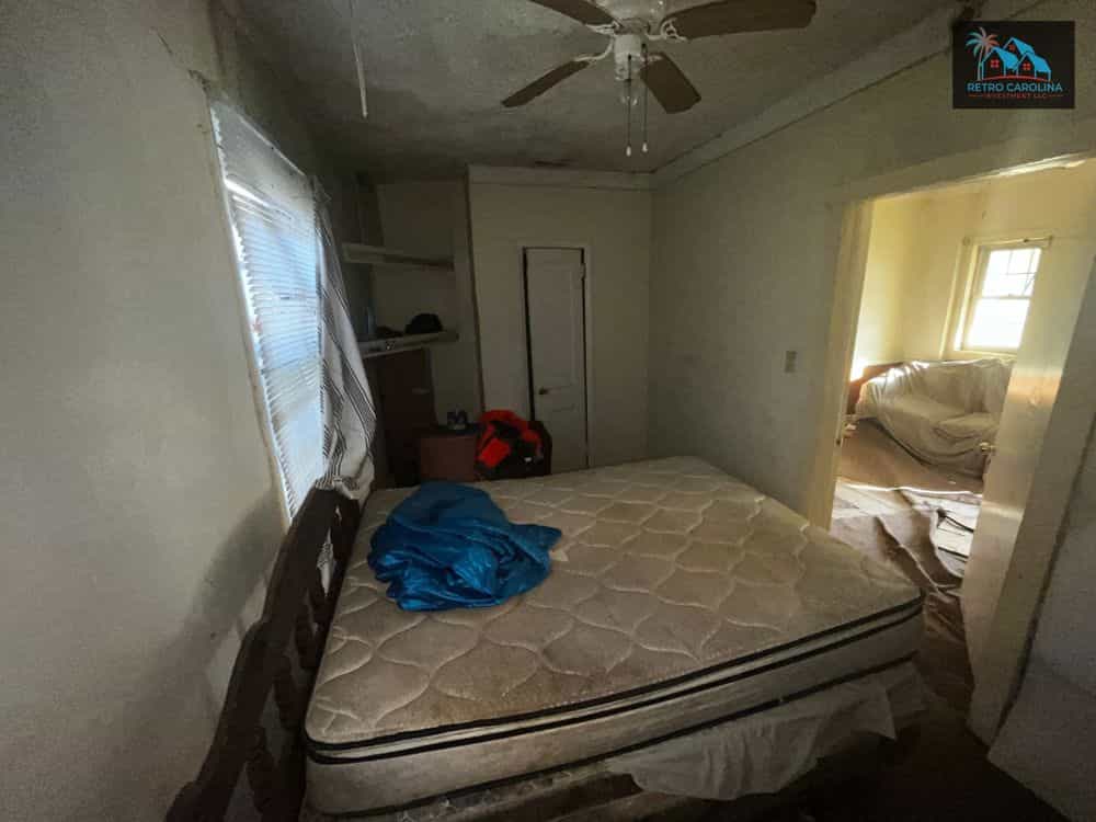Picture of undefined, number 7