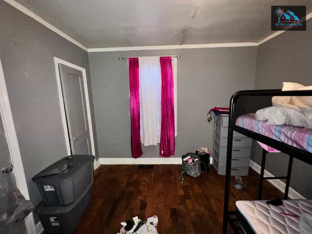 Picture of undefined, number 7