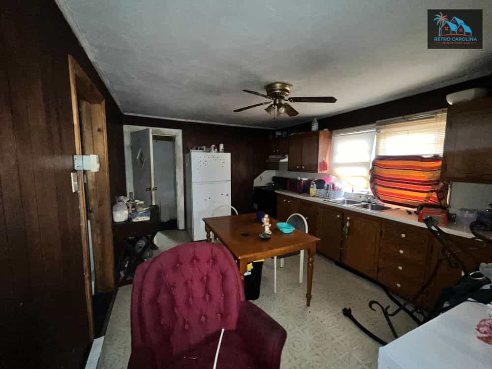 Picture of undefined, number 7