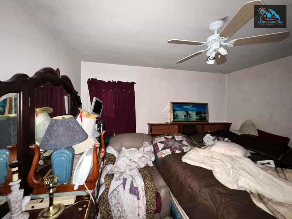 Picture of undefined, number 7