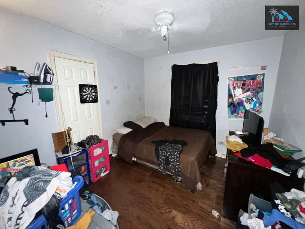 Picture of undefined, number 7
