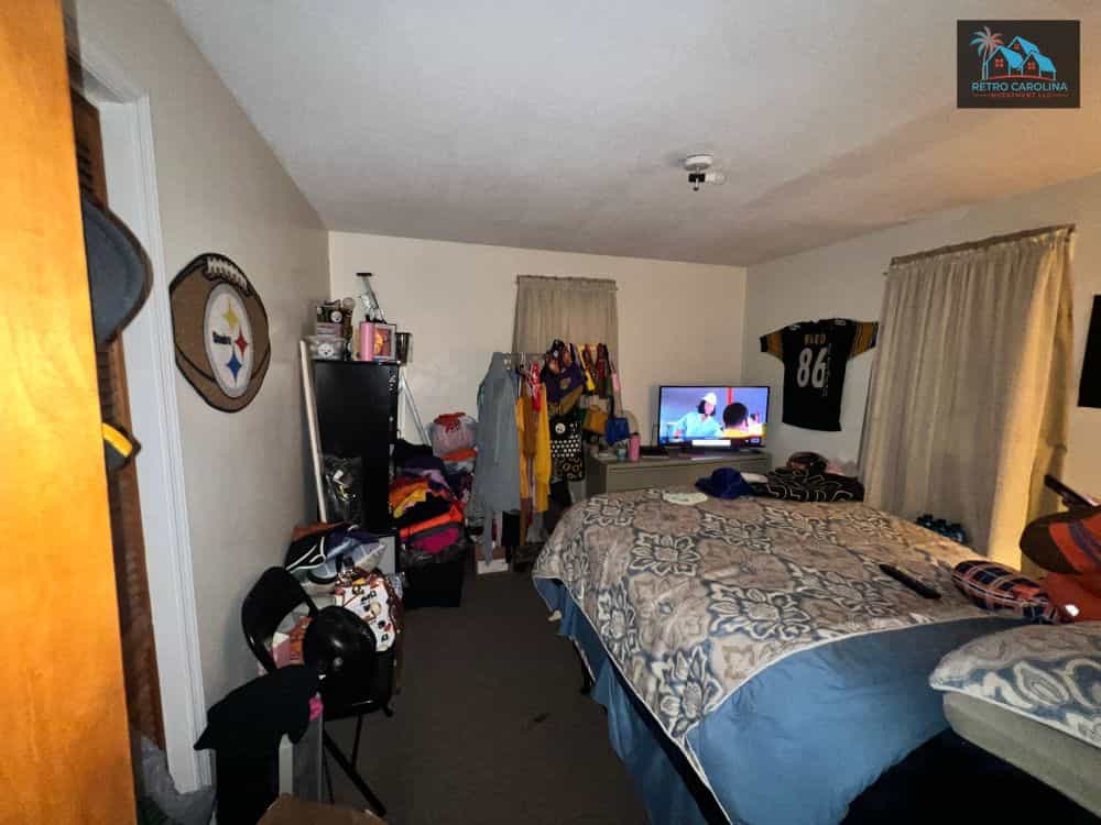 Picture of undefined, number 7