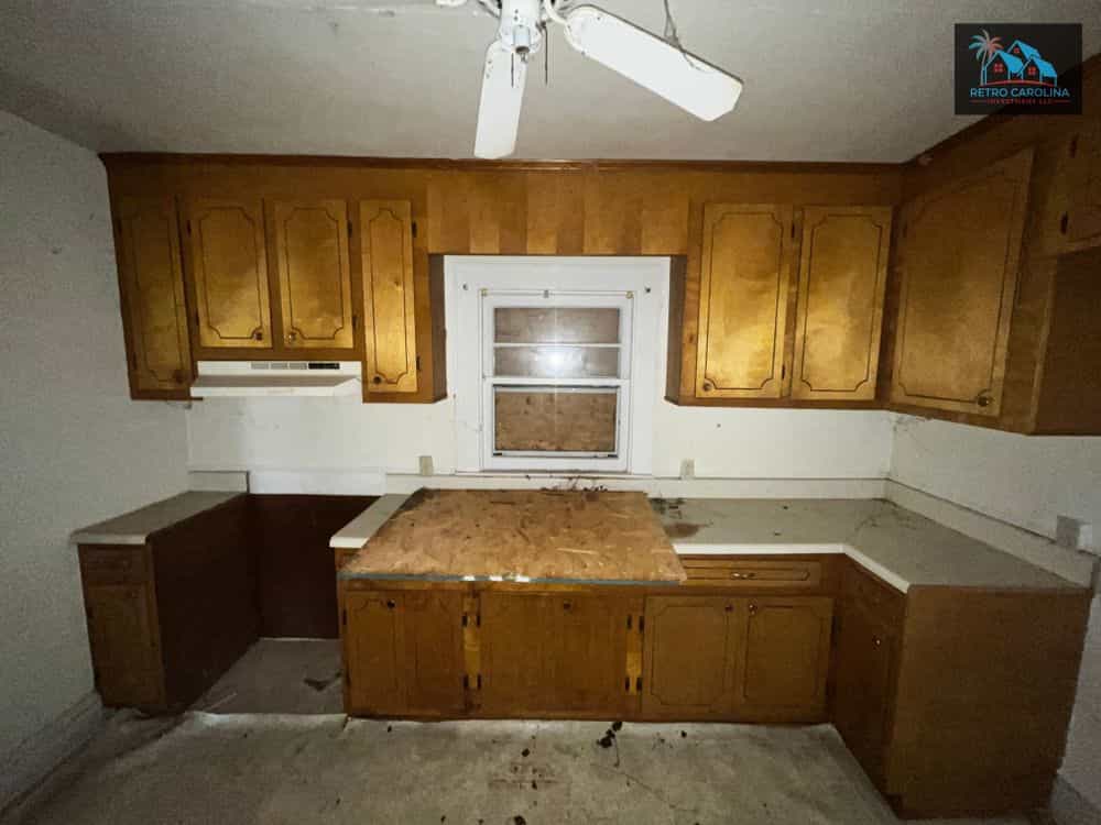Picture of undefined, number 7