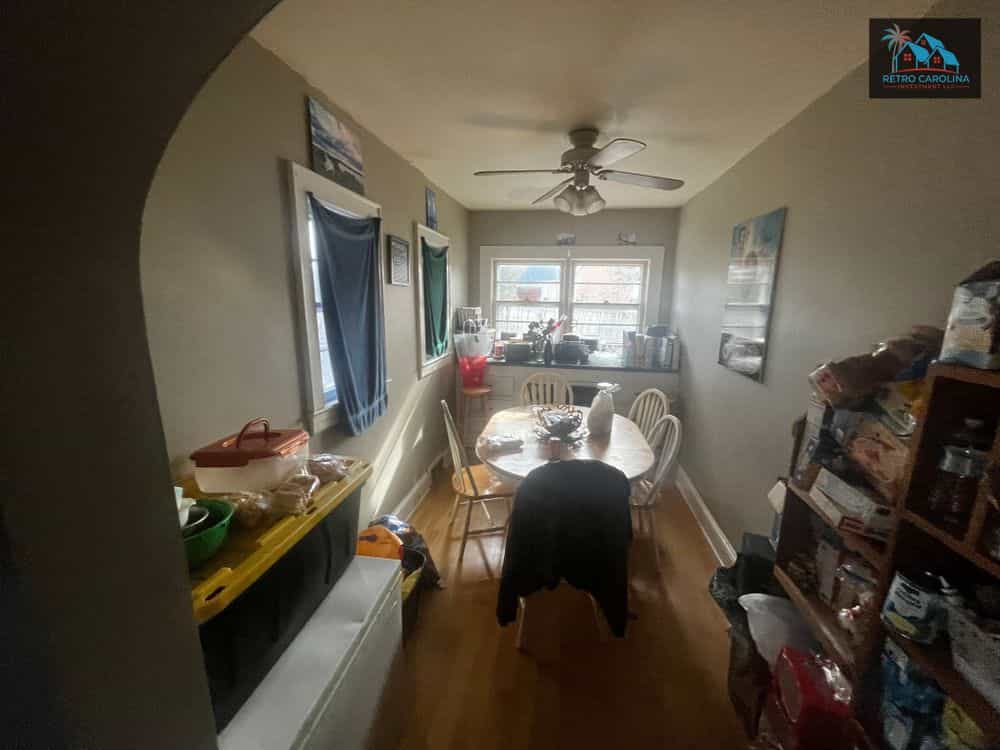 Picture of undefined, number 7
