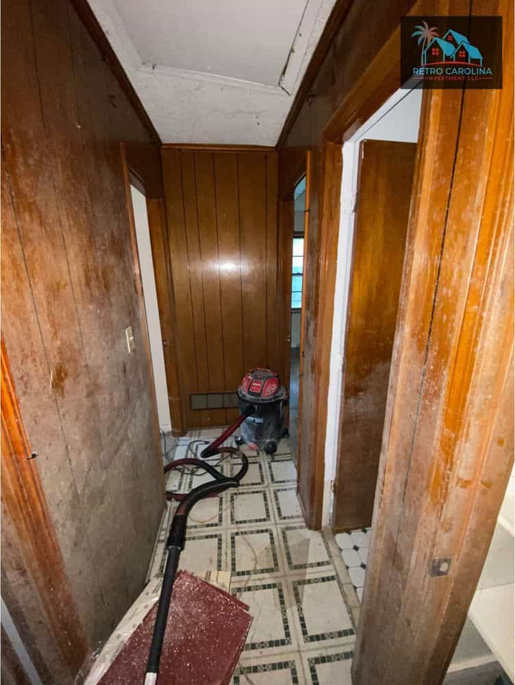 Picture of undefined, number 8