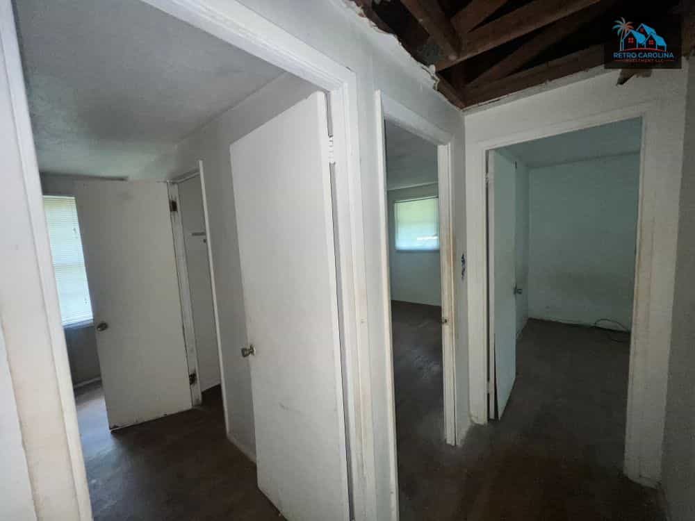 Picture of undefined, number 8