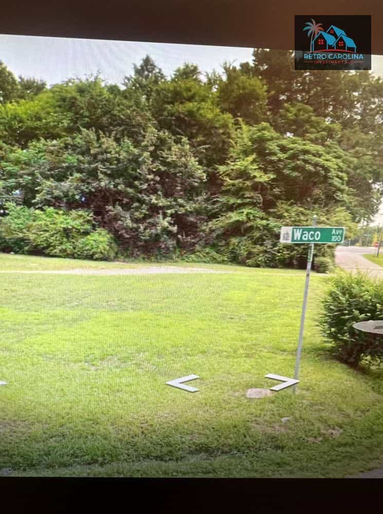 Picture of undefined, number 8