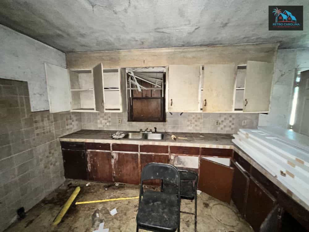 Picture of undefined, number 8