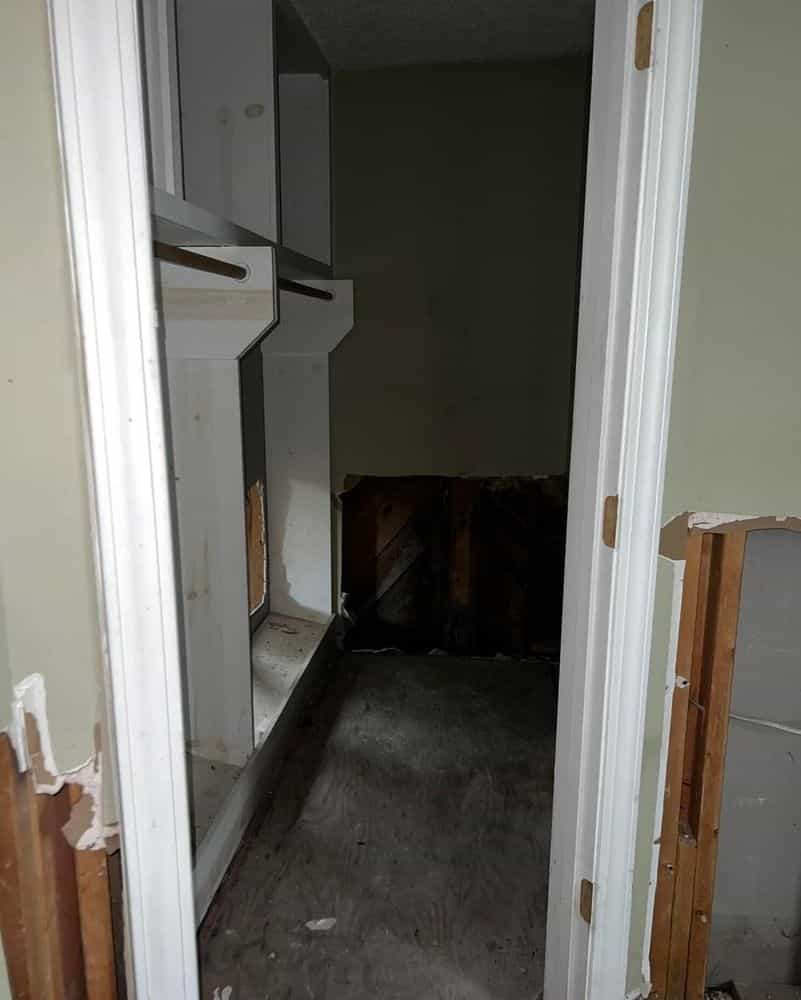 Picture of undefined, number 6