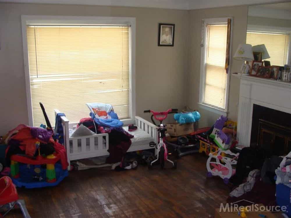 Picture of undefined, number 3