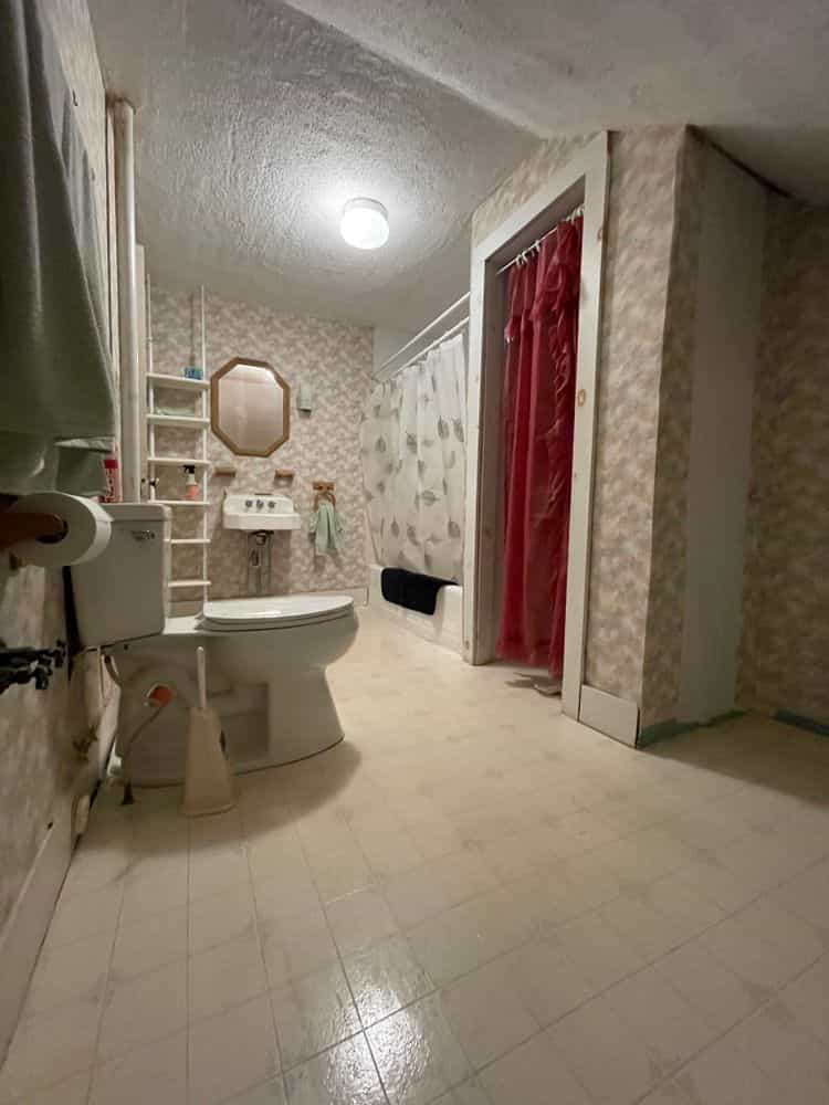 Picture of undefined, number 13