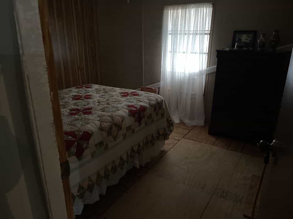 Picture of undefined, number 15