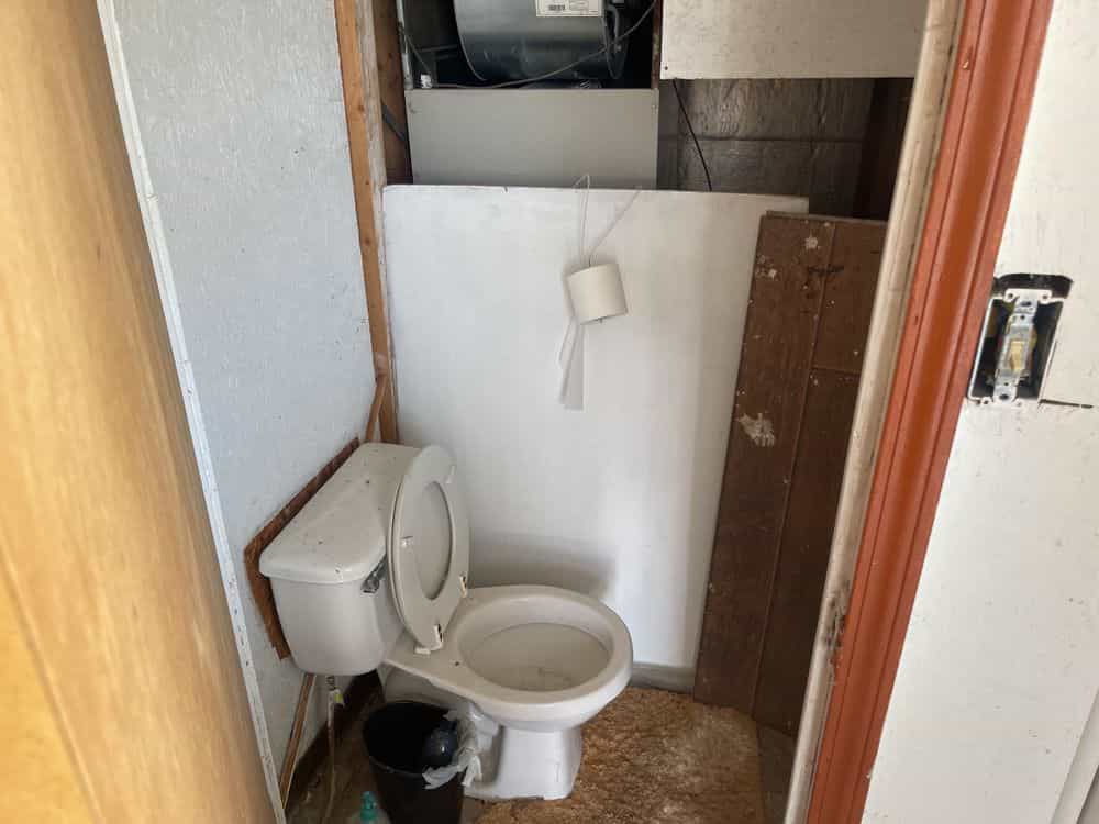 Picture of undefined, number 4