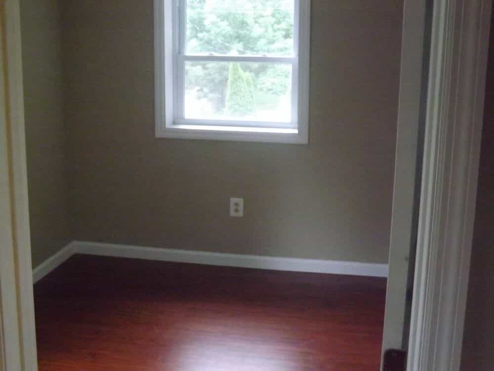 Picture of undefined, number 3
