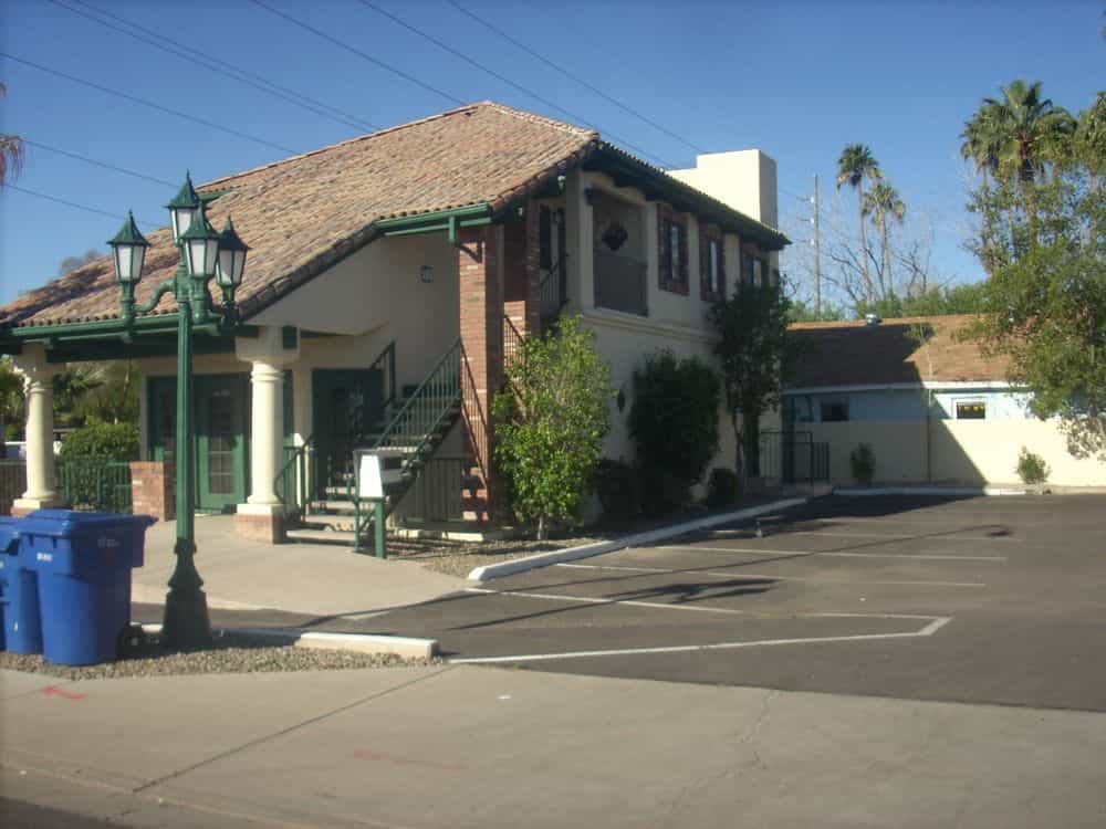 Picture of undefined, number 3
