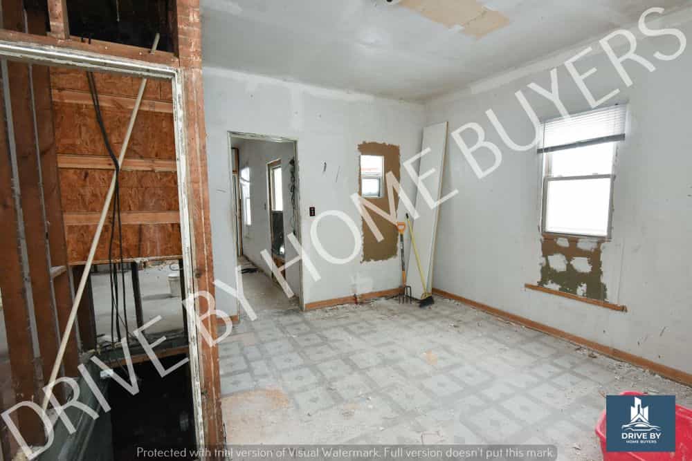 Picture of undefined, number 8