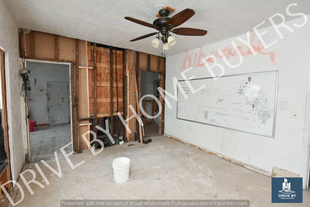 Picture of undefined, number 6