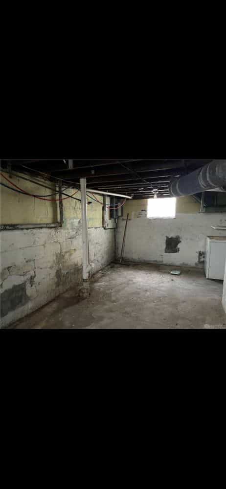 Picture of undefined, number 19