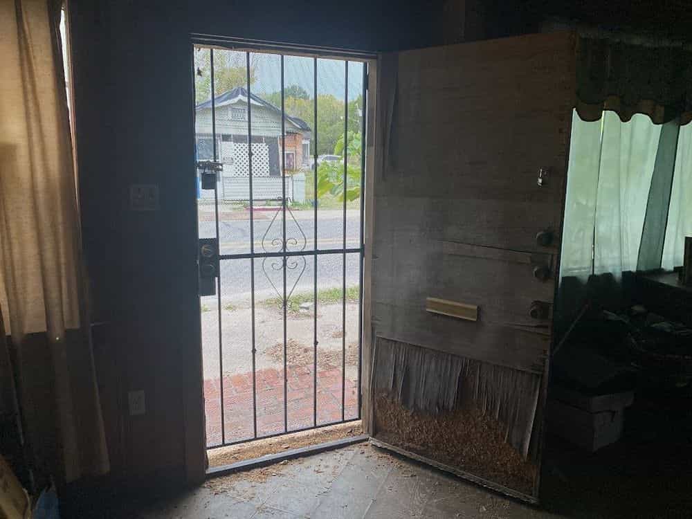 Picture of undefined, number 23