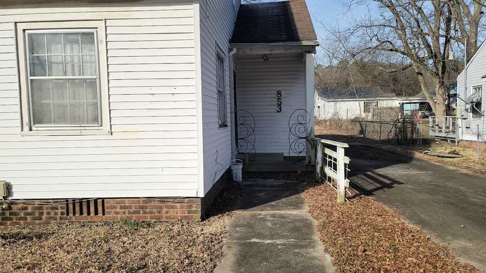 Picture of undefined, number 4