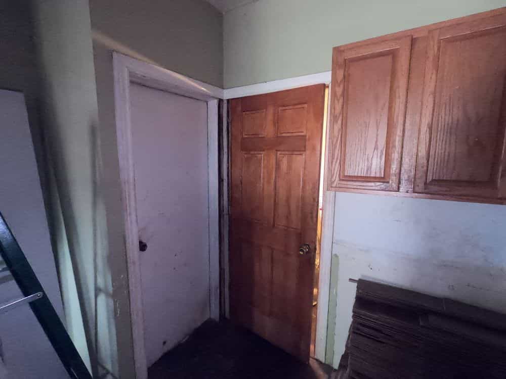 Picture of undefined, number 9